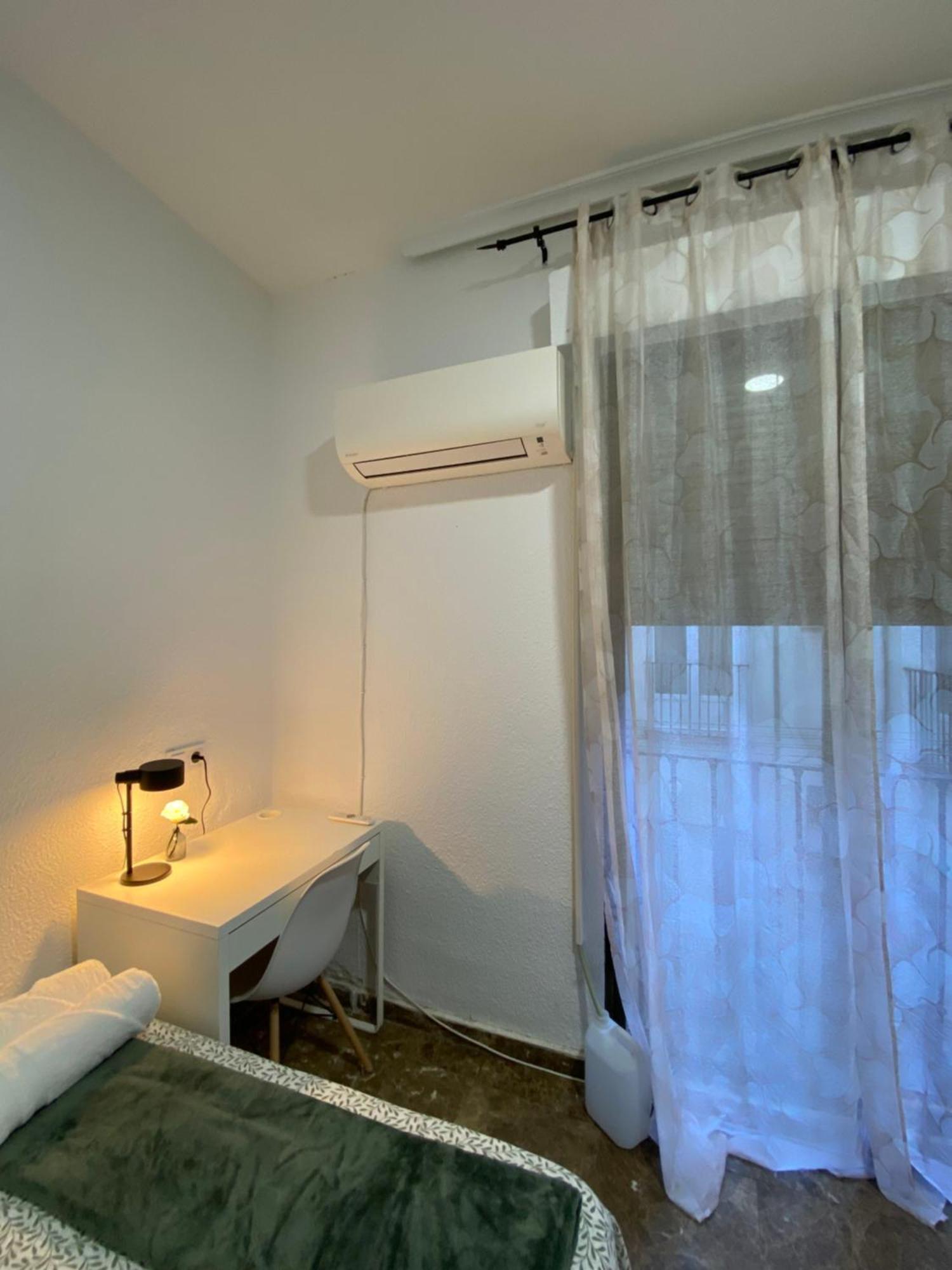 Apartamentos Econostay Fuencarral Мадрид Экстерьер фото