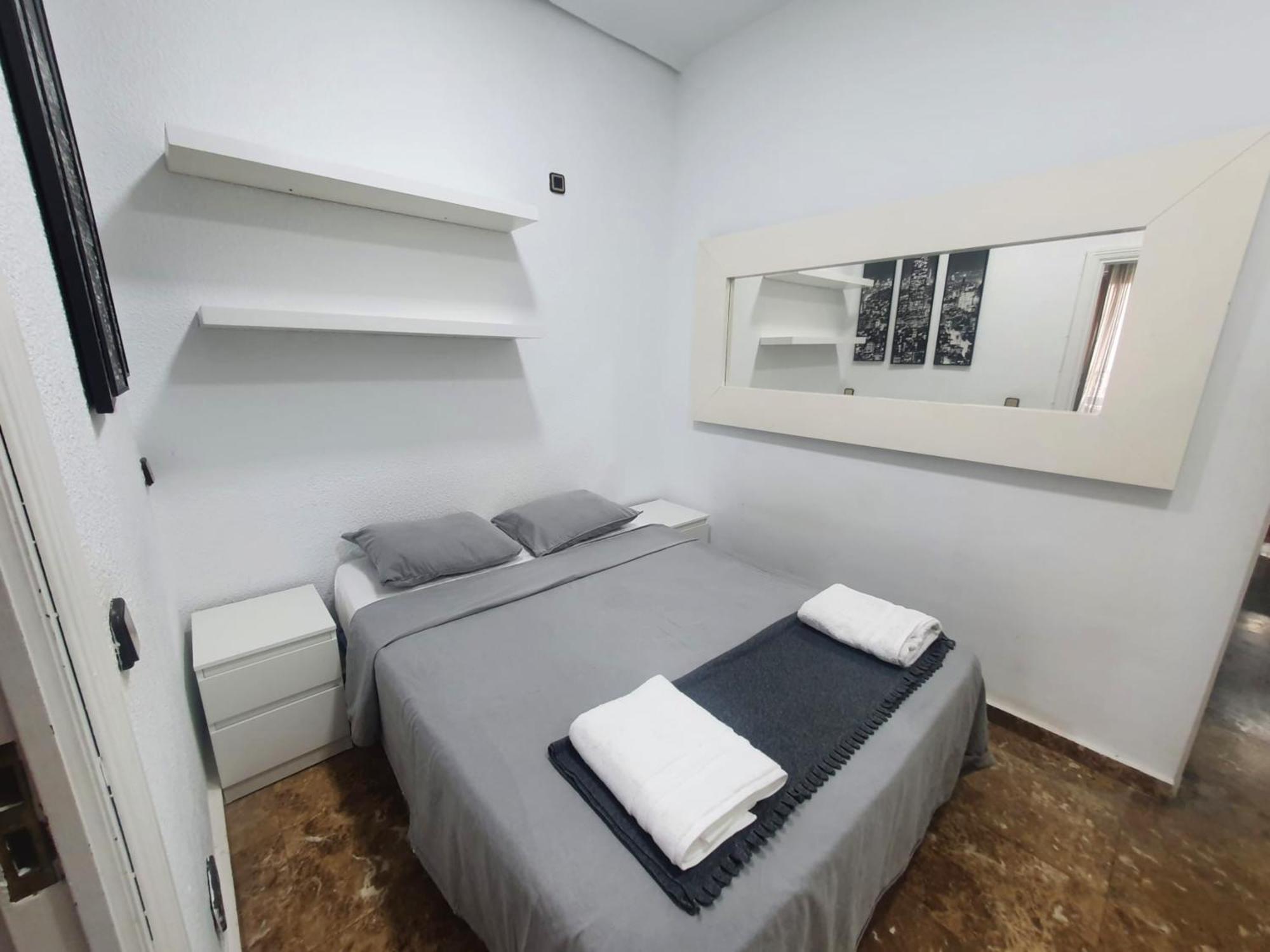 Apartamentos Econostay Fuencarral Мадрид Экстерьер фото